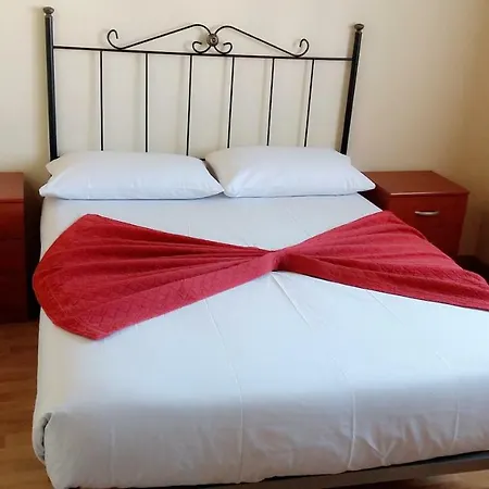 度假居 Claudia 阿尔巴拉辛